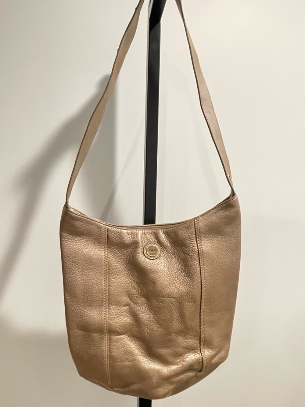 The Sak Gold Leather Shoulder Hobo Bag